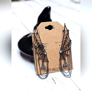 NEW Black Silver Halloween Dangle Spiderweb Spider Chain Stud & Cuff Earrings